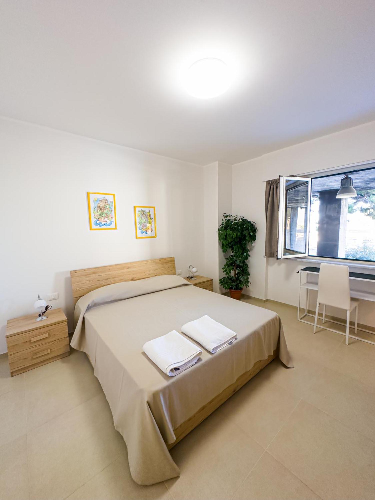パレルモ Un Passo Dal Porto Bed & Breakfast エクステリア 写真