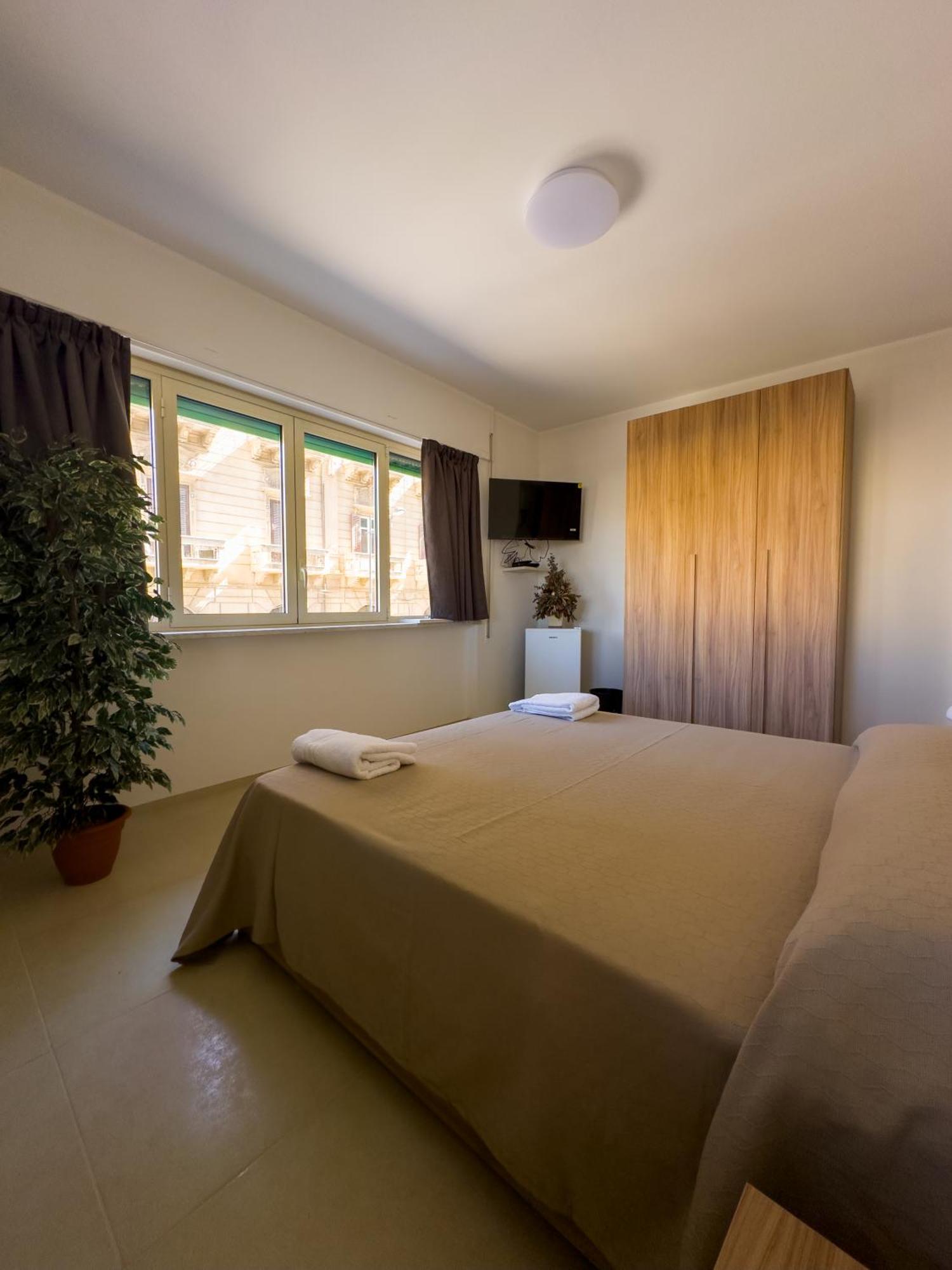 パレルモ Un Passo Dal Porto Bed & Breakfast エクステリア 写真