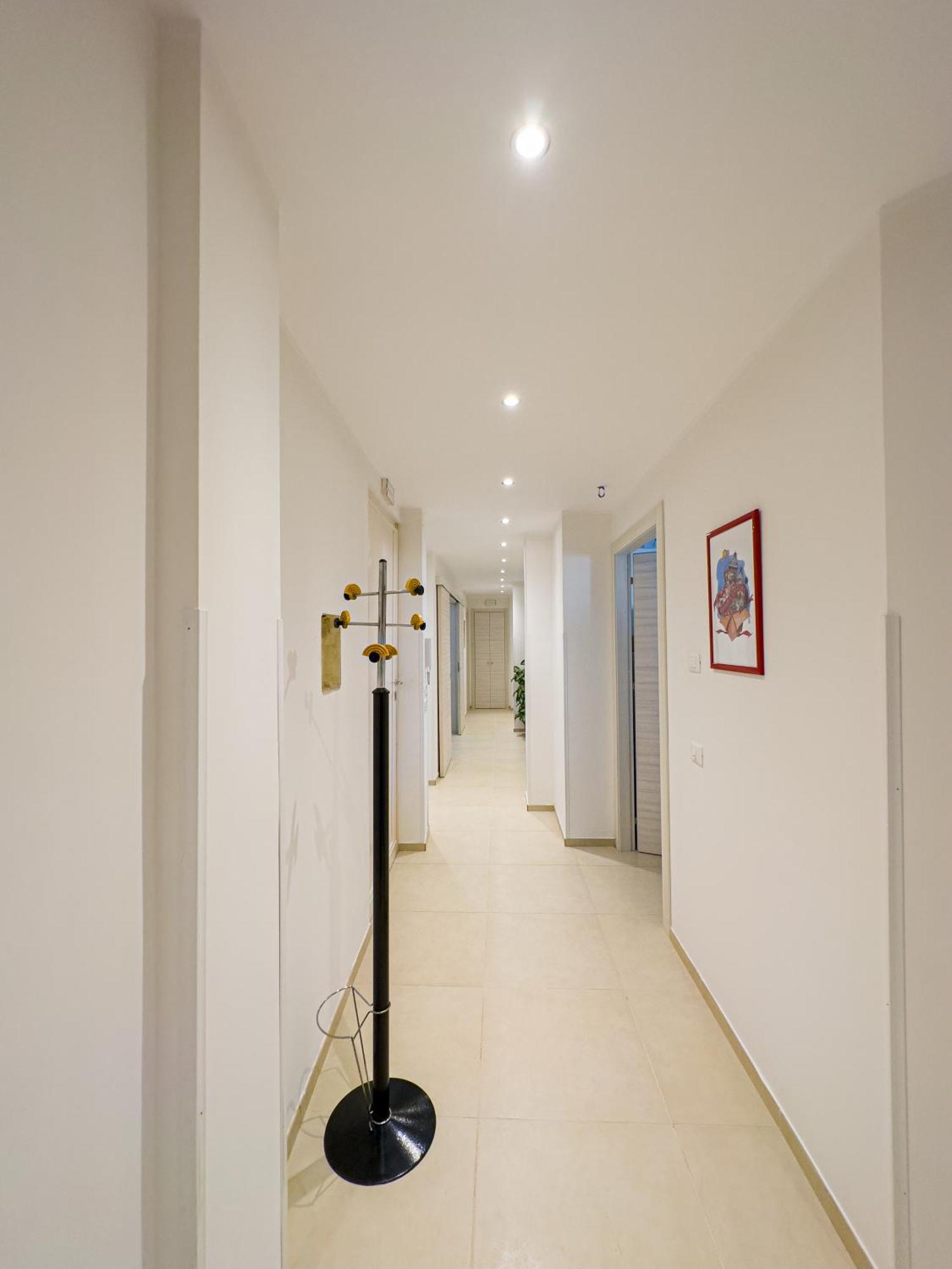 パレルモ Un Passo Dal Porto Bed & Breakfast エクステリア 写真